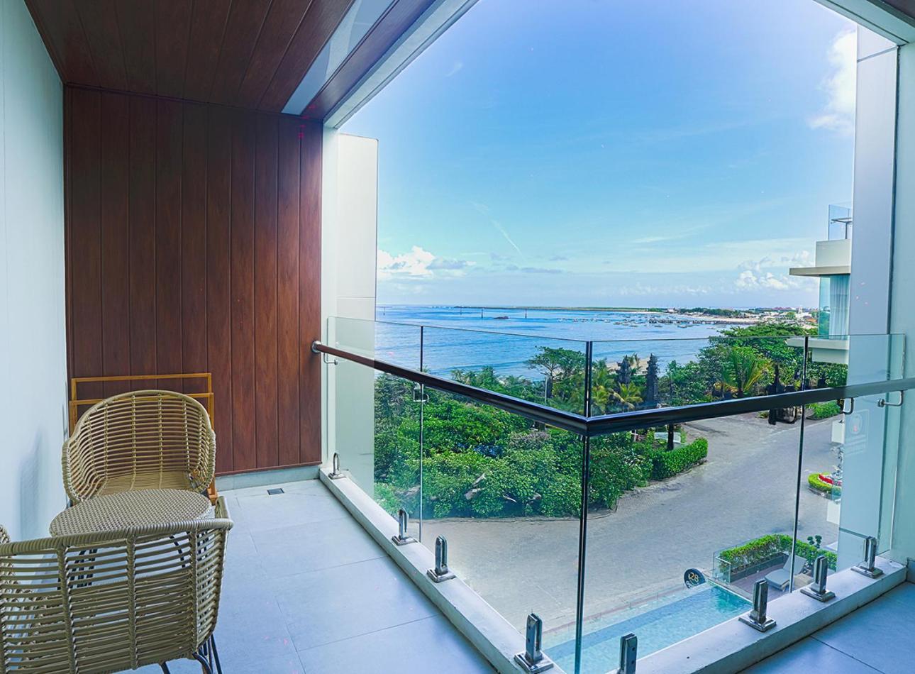Platinum Hotel Jimbaran Beach Bali 外观 照片